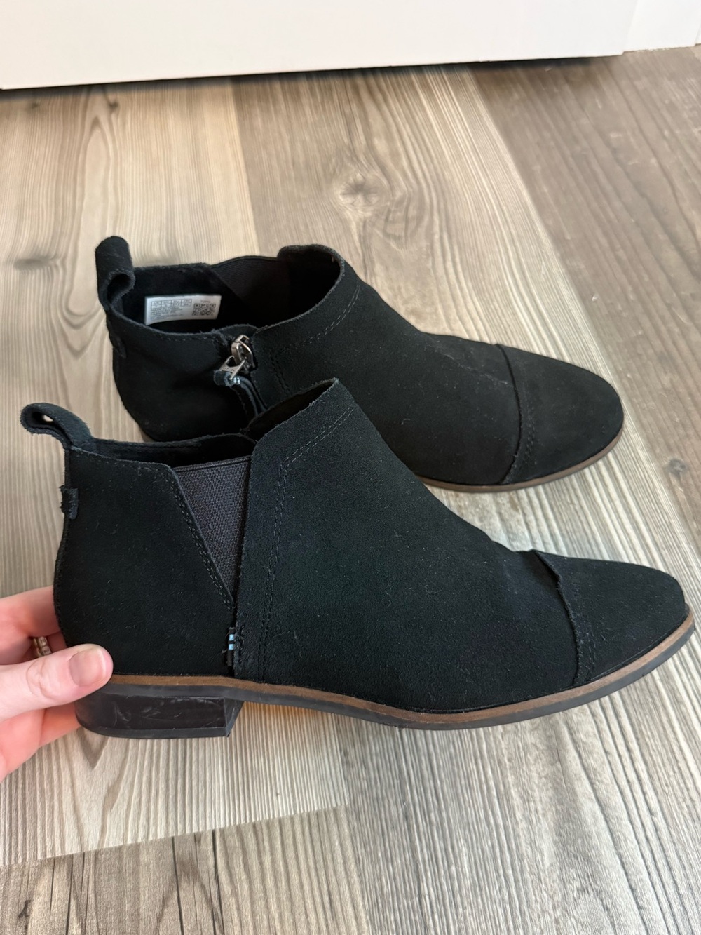Toms Suede Reece Booties - Picture 2 of 4